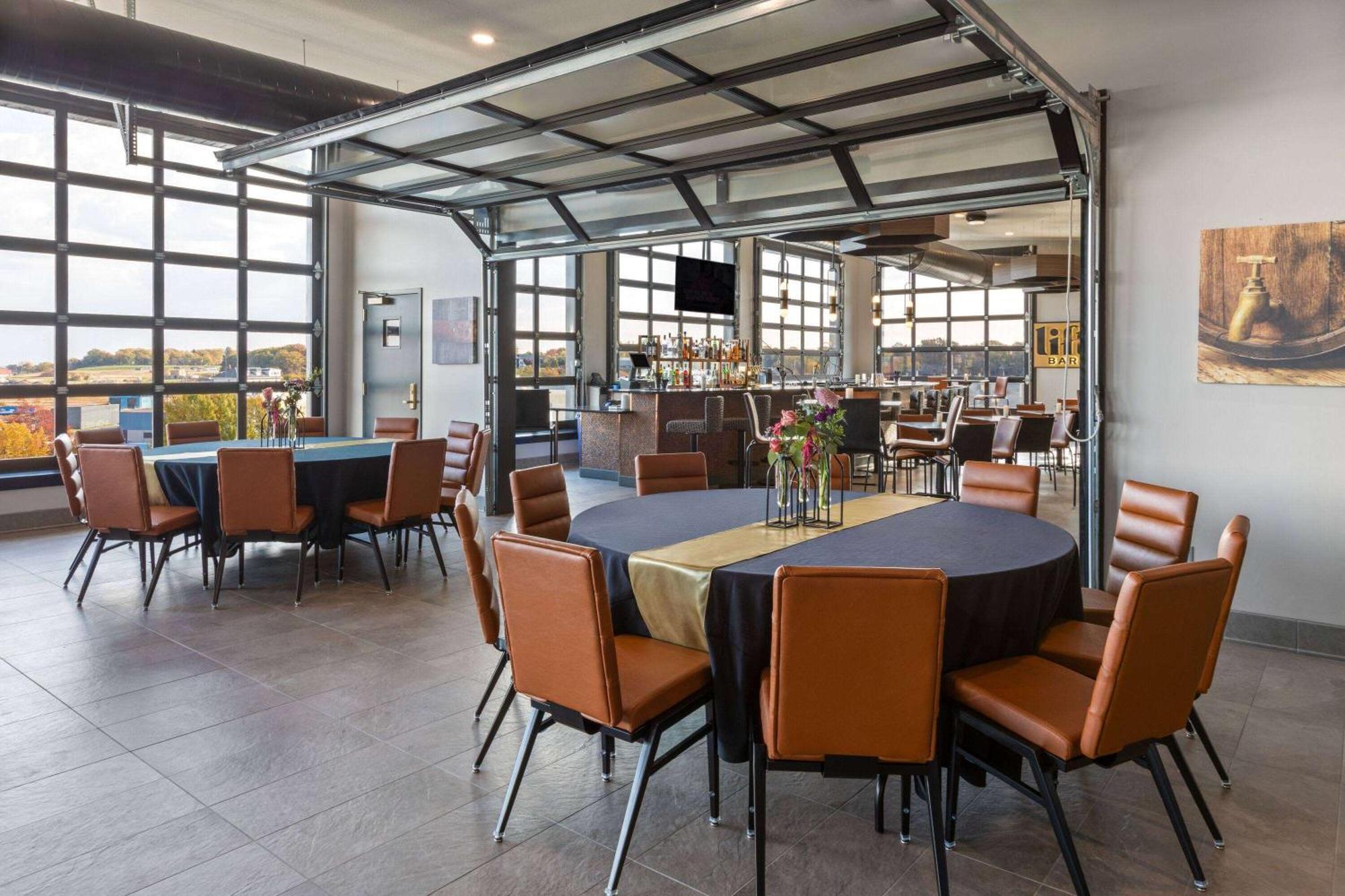 Riverbend Hotel And Suites, Trademark Collection By Wyndham 阿什塔比拉 外观 照片