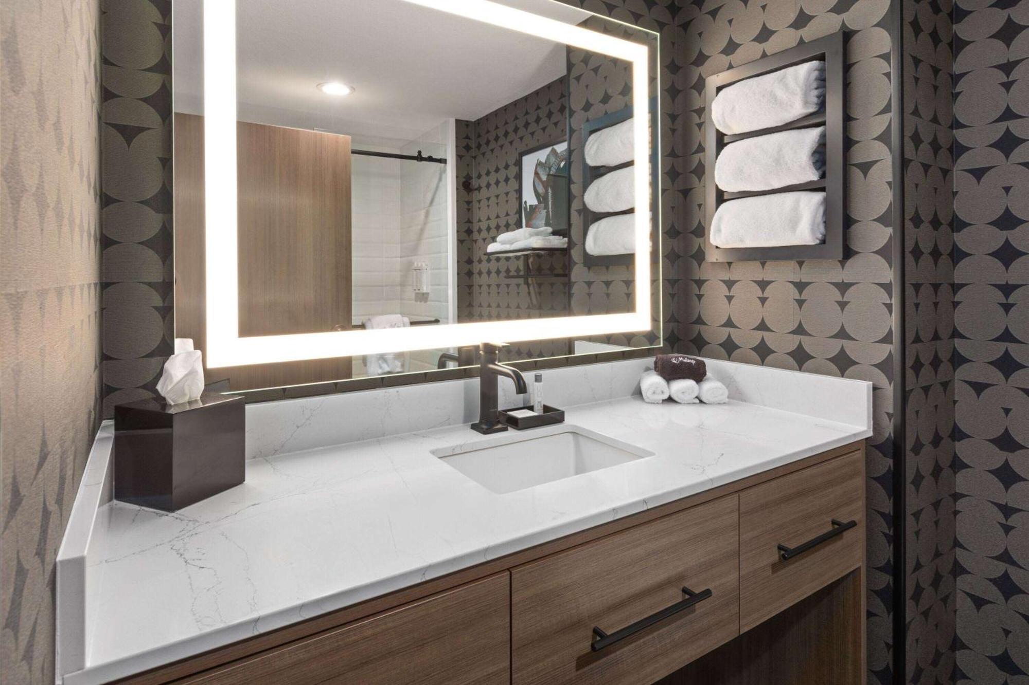 Riverbend Hotel And Suites, Trademark Collection By Wyndham 阿什塔比拉 外观 照片