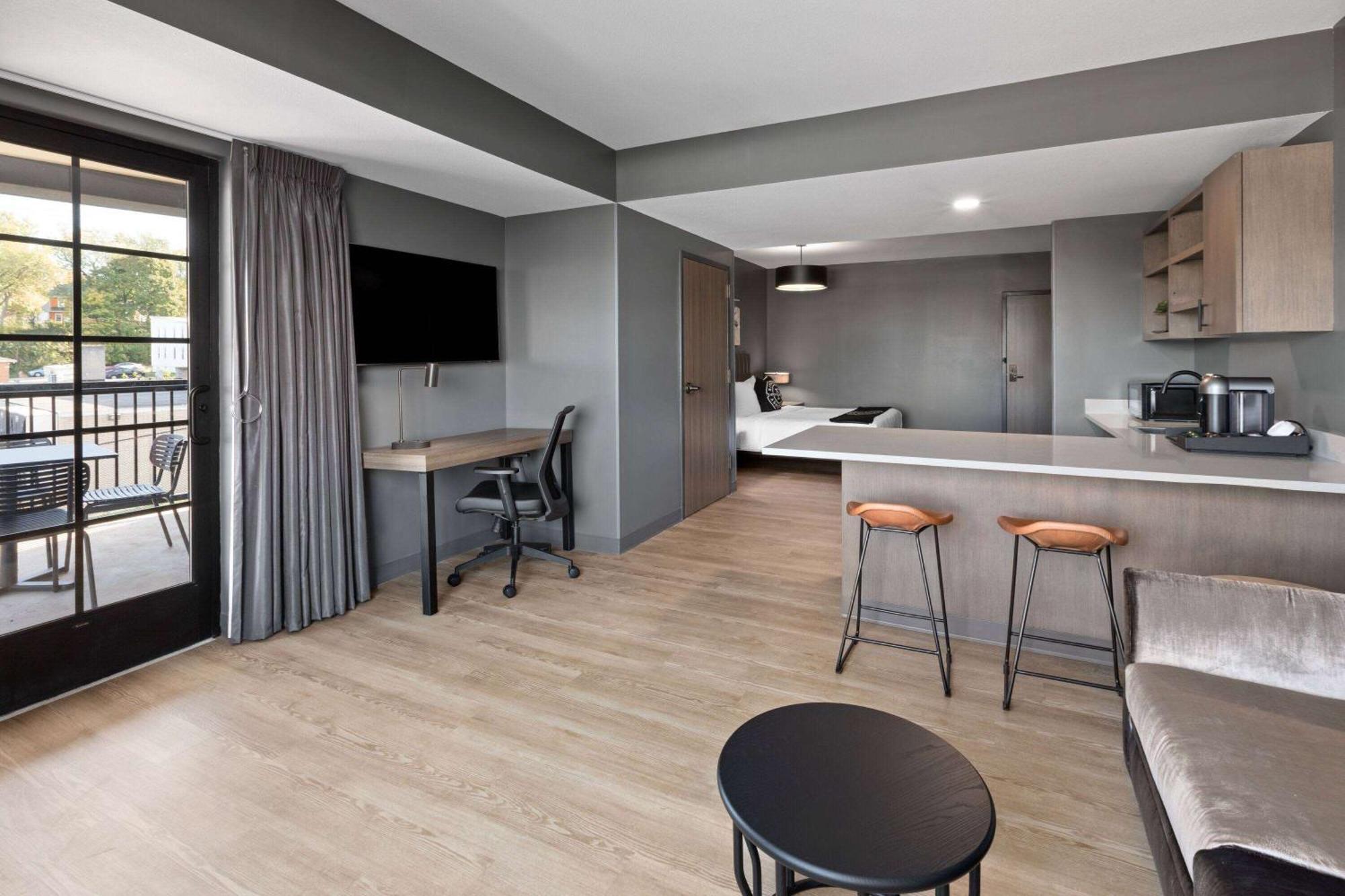 Riverbend Hotel And Suites, Trademark Collection By Wyndham 阿什塔比拉 外观 照片