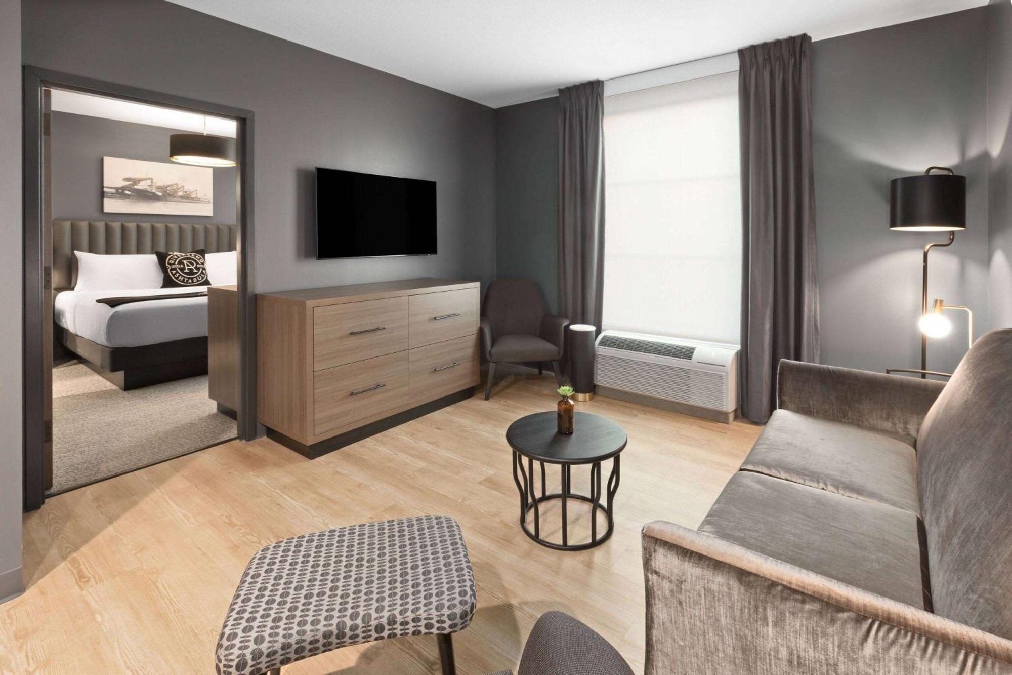 Riverbend Hotel And Suites, Trademark Collection By Wyndham 阿什塔比拉 外观 照片